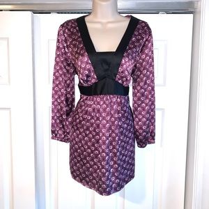 Motherhood purple black MATERNITY Blouse M